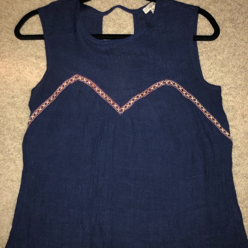 Sleeveless top